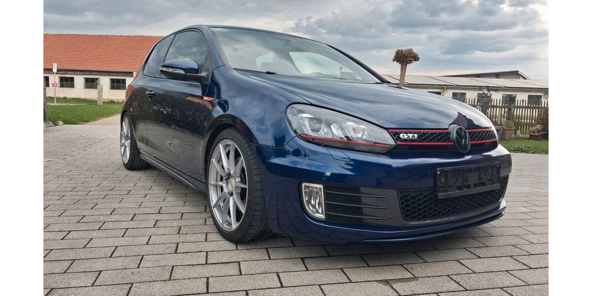 VW Golf 123.000 km 10.499 &euro; Treffelstein 93492