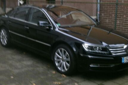 VW Phaeton 84.000 km 16.300 &euro; Braunschweig 38114