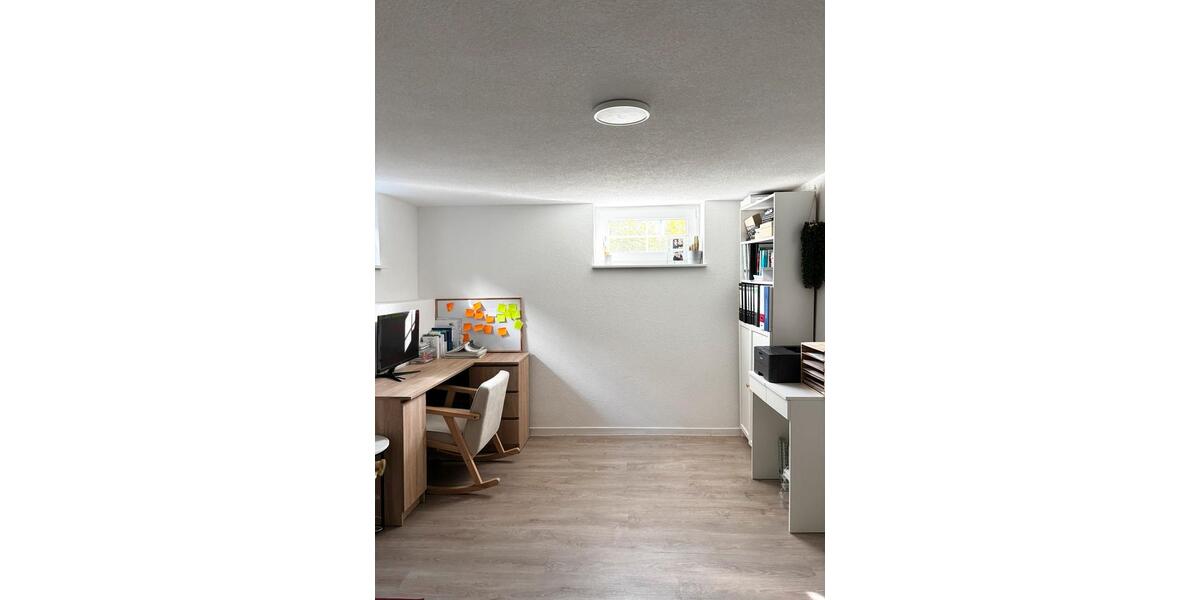 Einfamilienhaus Backnang - 3.5 Zimmer, 127 m&sup2;, 1.700&euro; | Angebot:25045034