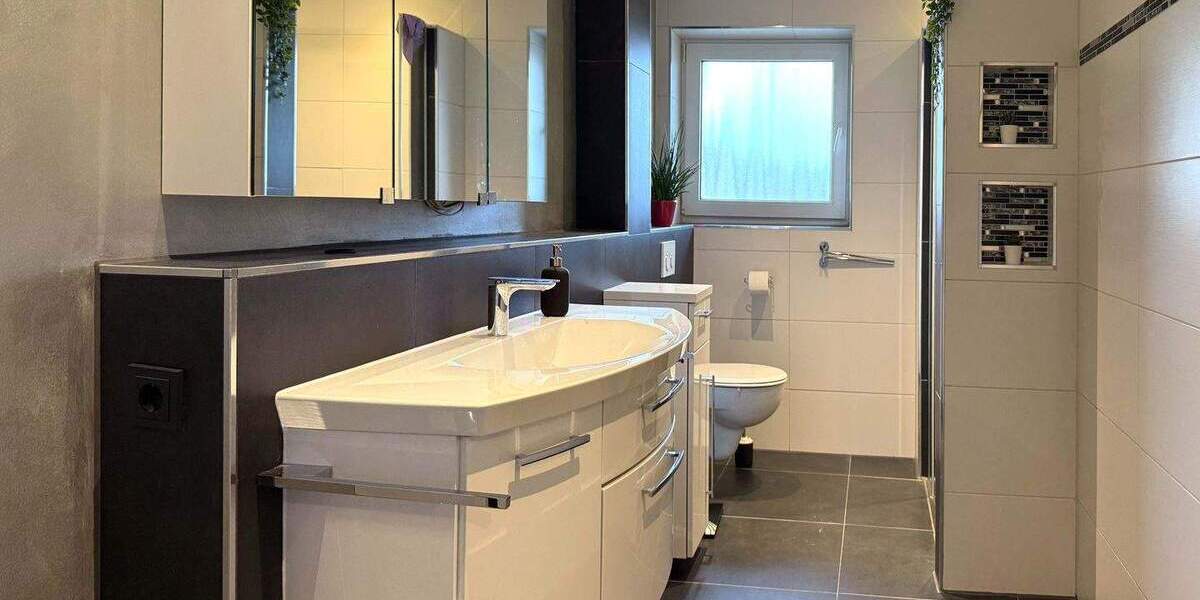 Reihenmittelhaus Ketsch - 5 Zimmer, 153 m&sup2;, 498.000&euro; | Angebot:25676579