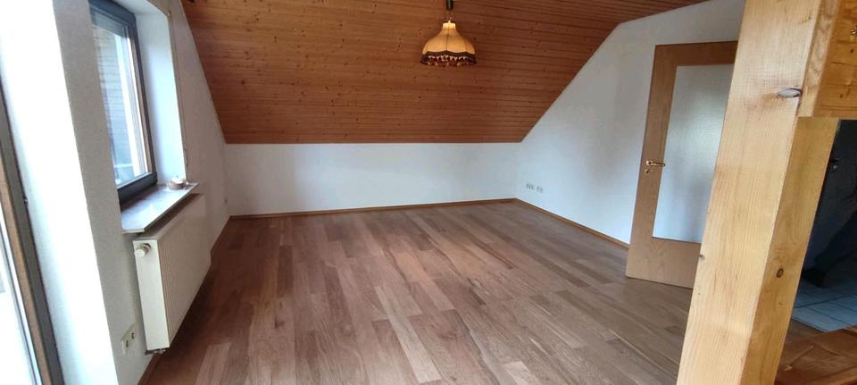 3 Zimmerwohnung in einem Zweifamilienhaus 3 zimmer