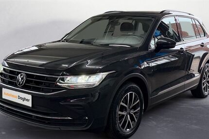 VW Tiguan 82.659 km 21.900 &euro; Bremen 28207
