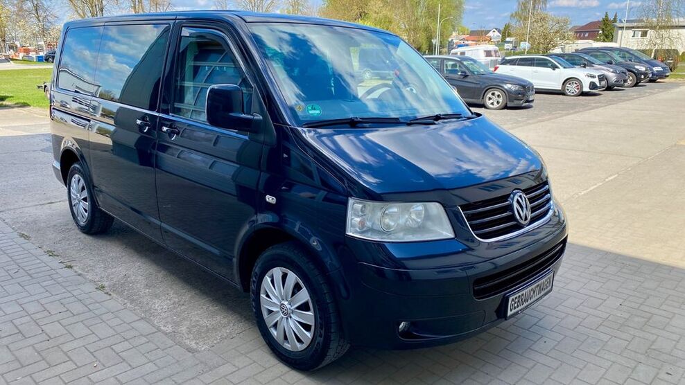 VW T5 Caravelle 330.759 km 7.900 € Röbel / Müritz 17207