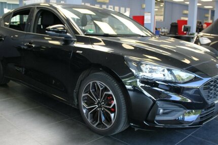 Ford Focus 1.5 EcoBoost Aut. STLine X 12.479 km 21.980 &euro; Euskirchen 53881