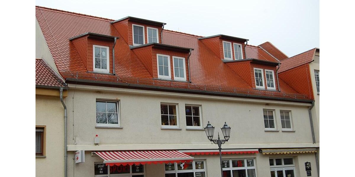 Dachgeschoßwohnung Calbe (Saale) - 2 Zimmer, 57 m&sup2;, 43.000&euro; | Angebot:24688385