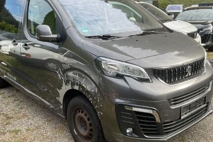 Peugeot Traveller 138.250 km 16.500 &euro; Oppenau 77728