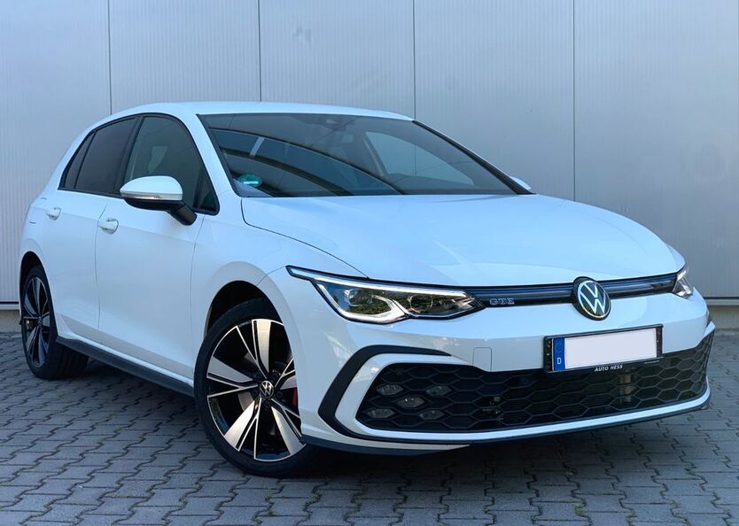 VW Golf 28.780 km 28.790 € Wiesbaden 65207