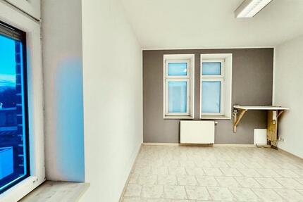 Helles, freundliches Büro in zentraler Lage zimmer