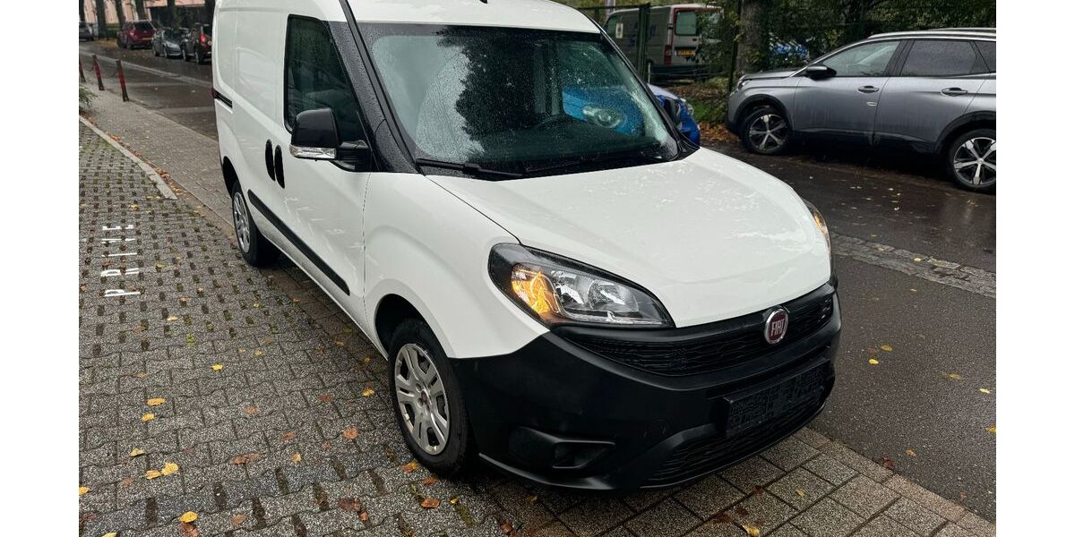 Fiat Doblo 56.000 km 10.800 &euro; Perl 66706