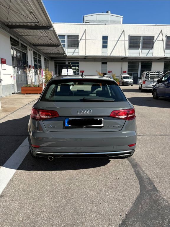 Audi A3 138.568 km 13.999 € Holzkirchen 83607