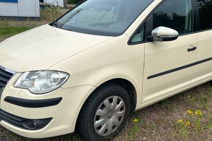 VW Touran 315.900 km 1.000 &euro; Lennestadt (Meggen)…. 57368