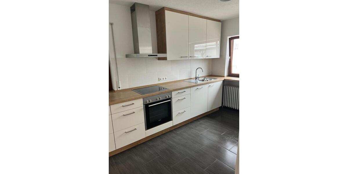 Erdgeschoßwohnung Pfedelbach - 3 Zimmer, 75 m&sup2;, 1.100&euro; | Angebot:25995021