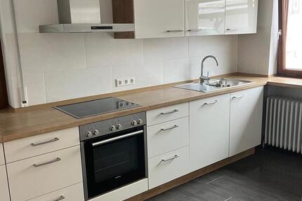 Wohnung Pfedelbach - 3 Zimmer, 75 m&sup2;, 1.100&euro; | Angebot:25995021