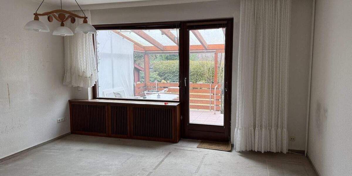 Reihenendhaus Adendorf - 5 Zimmer, 92 m&sup2;, 260.000&euro; | Angebot:25802024