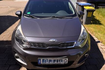 Kia Rio 76.550 km 5.400 &euro; Erdweg 85253