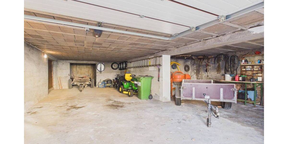 Mehrfamilienhaus, Wohnhaus Blumberg Riedböhringen - 9 Zimmer, 149 m&sup2;, 298.000&euro; | Angebot:26366587