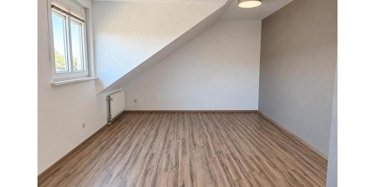 Mehrfamilienhaus, Wohnhaus Dormagen Hackenbroich - 11 Zimmer, 290 m&sup2;, 780.000&euro; | Angebot:27579987