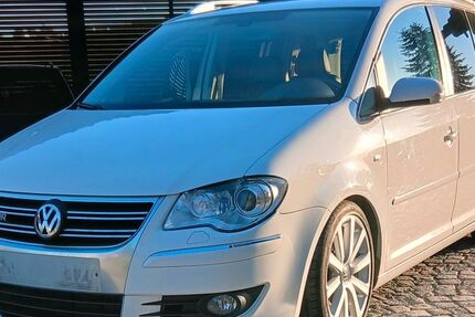 VW Touran 229.000 km 8.700 &euro; Hirschberg 07927