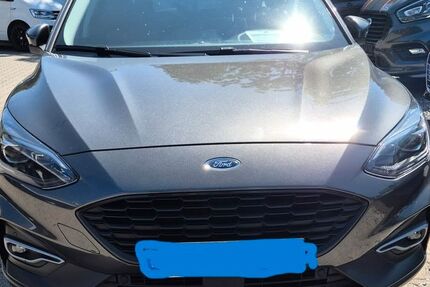 Ford Focus 40.000 km 17.000 &euro; Karlsdorf 76689