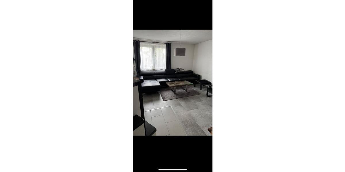 Einfamilienhaus Felsberg - 10 Zimmer, 200 m&sup2;, 275.000&euro; | Angebot:27054027