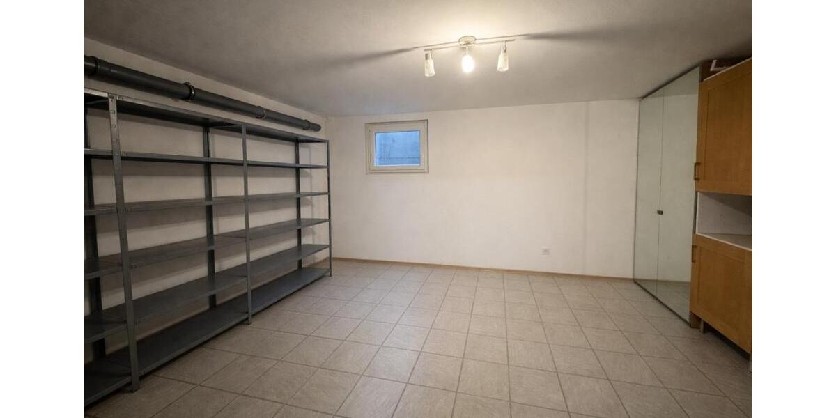 Reihenhaus Sindelfingen Darmsheim - 5 Zimmer, 136 m&sup2;, 1.980&euro; | Angebot:25216520