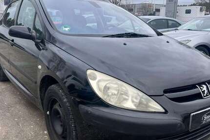 Peugeot 307 207.000 km 850 &euro; Seddiner See 14554