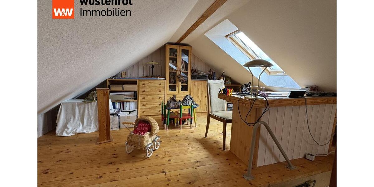 Reihenhaus Dresden Cotta - 4 Zimmer, 109 m&sup2;, 1.500&euro; | Angebot:26670041
