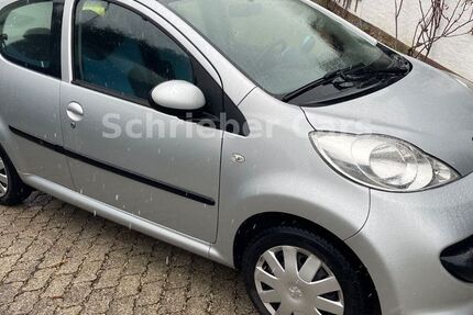 Peugeot 107 126.235 km 3.200 &euro; Bad Tölz 83646