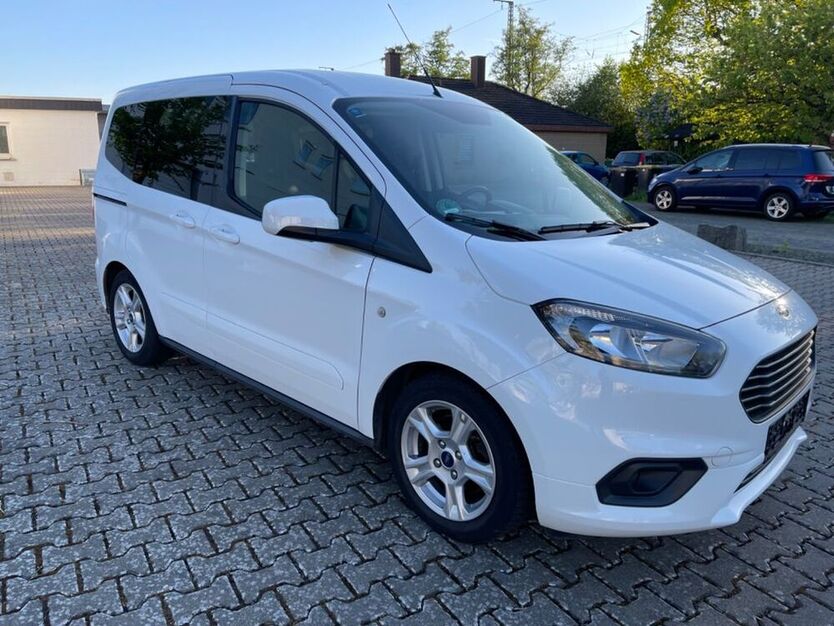 Tourneo Courier