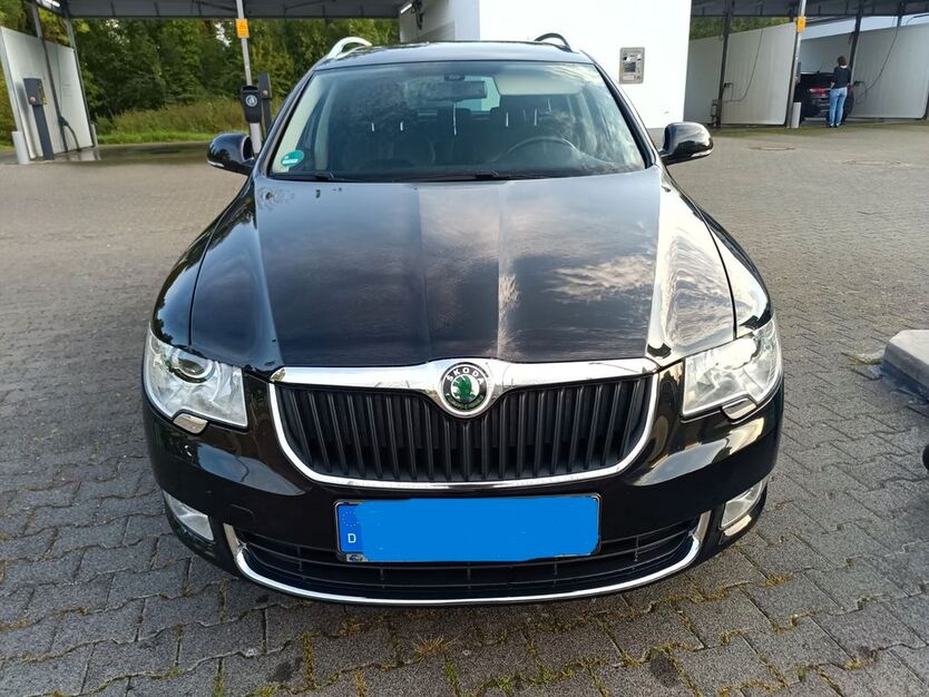 Skoda Superb 144.000 km 11.000 € Mayen 56727
