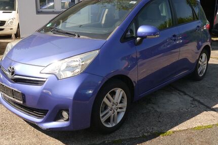 Toyota Verso-S 92.000 km 5.500 € Wuppertal 42329