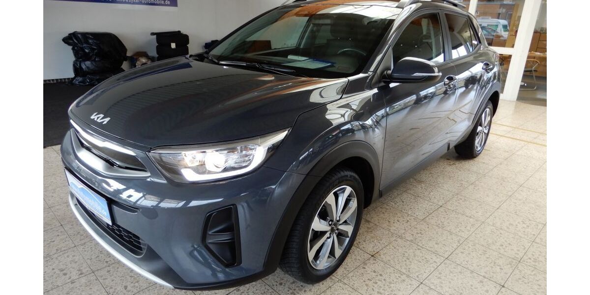 Kia Stonic 61.000 km 14.980 &euro; Syke 28857