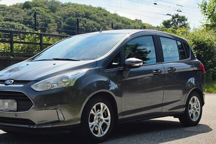 Ford B-Max 136.703 km 4.399 &euro; Hamburg 21079