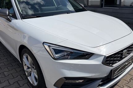 Seat Leon 8.445 km 25.990 &euro; Kammeltal/Egenhofen 89358