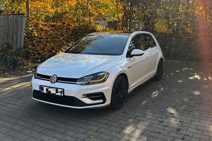 VW Golf 121.000 km 16.499 &euro; Berlin 12169