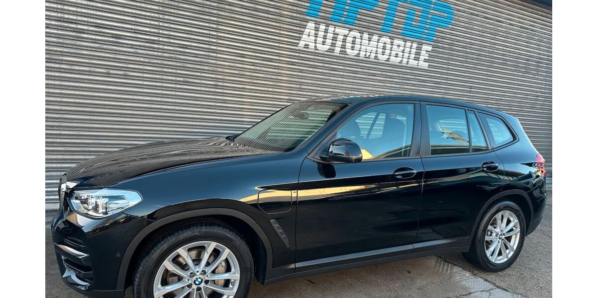 BMW X3 68.710 km 31.400 &euro; Sindelfingen 71065