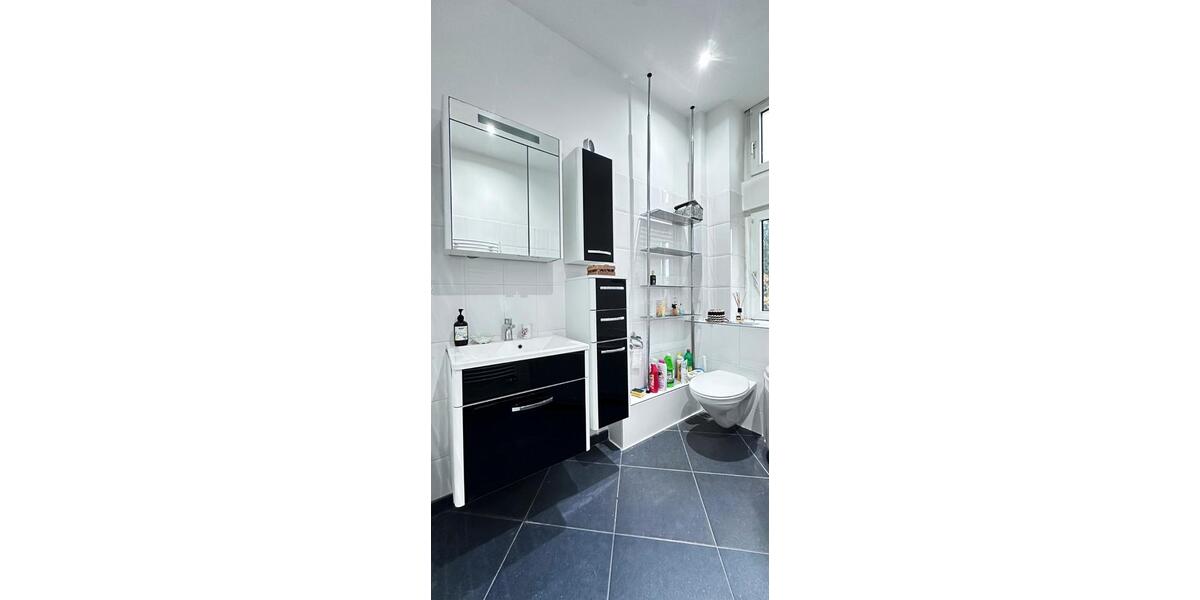 Doppelhaushälfte Solingen Mitte - 9 Zimmer, 210 m&sup2;, 340.000&euro; | Angebot:26705632