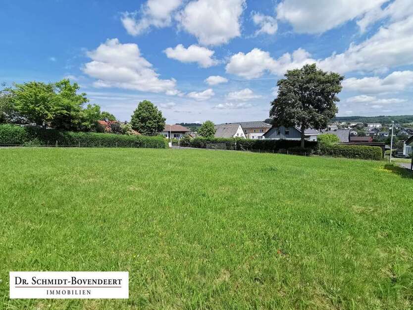 Grundstück zu verkaufen in Rennerod 89.000 € 824 m²