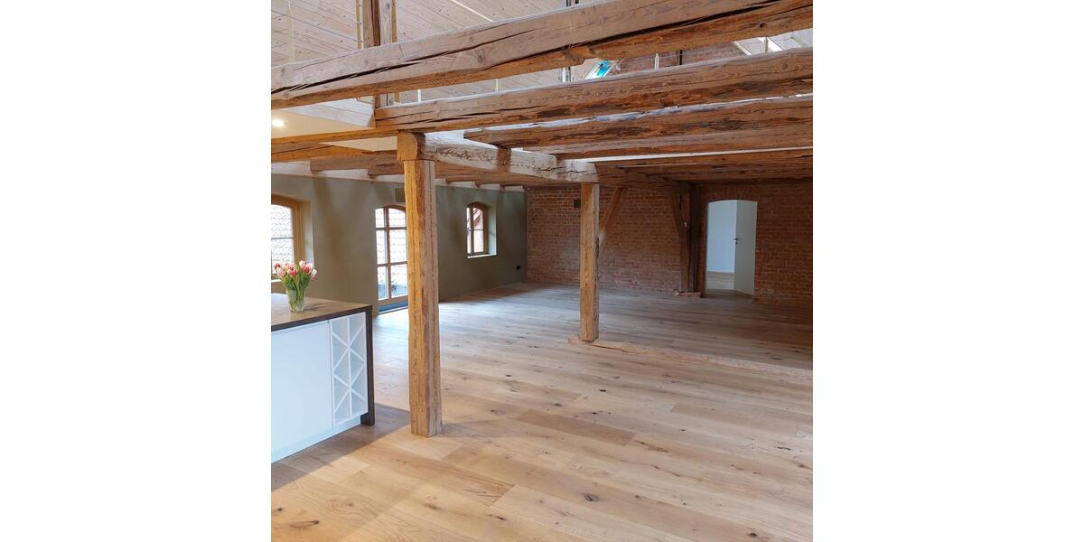 Maisonettenwohnung Hameln Kernstadt - 3 Zimmer, 166 m&sup2;, 1.200&euro; | Angebot:26462426