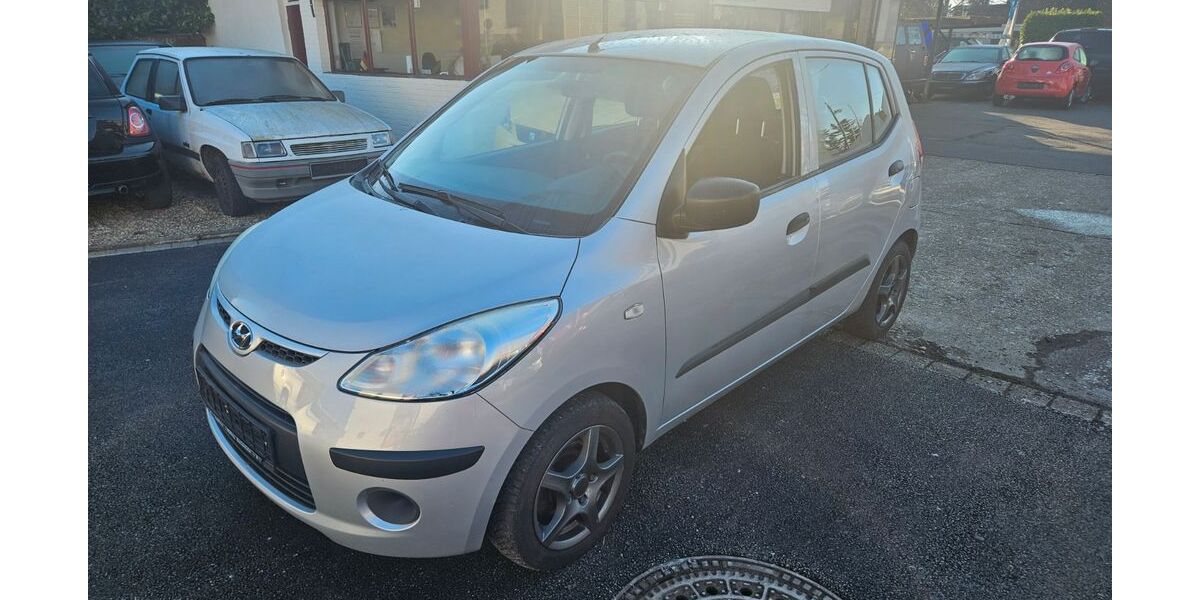 Hyundai i10 141.000 km 2.799 &euro; Krefeld 47807