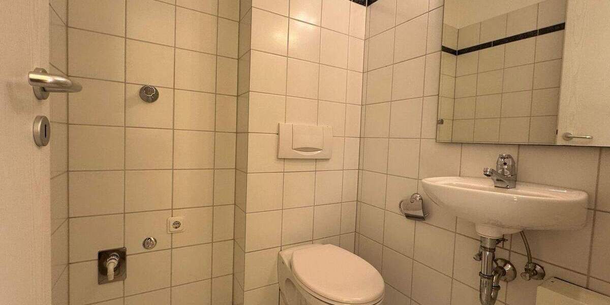 Etagenwohnung Troisdorf-Bergheim Bergheim - 4 Zimmer, 133 m&sup2;, 449.000&euro; | Angebot:25693104