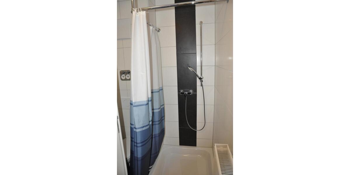Erdgeschoßwohnung Bad Friedrichshall - 2 Zimmer, 38 m&sup2;, 900&euro; | Angebot:26351739