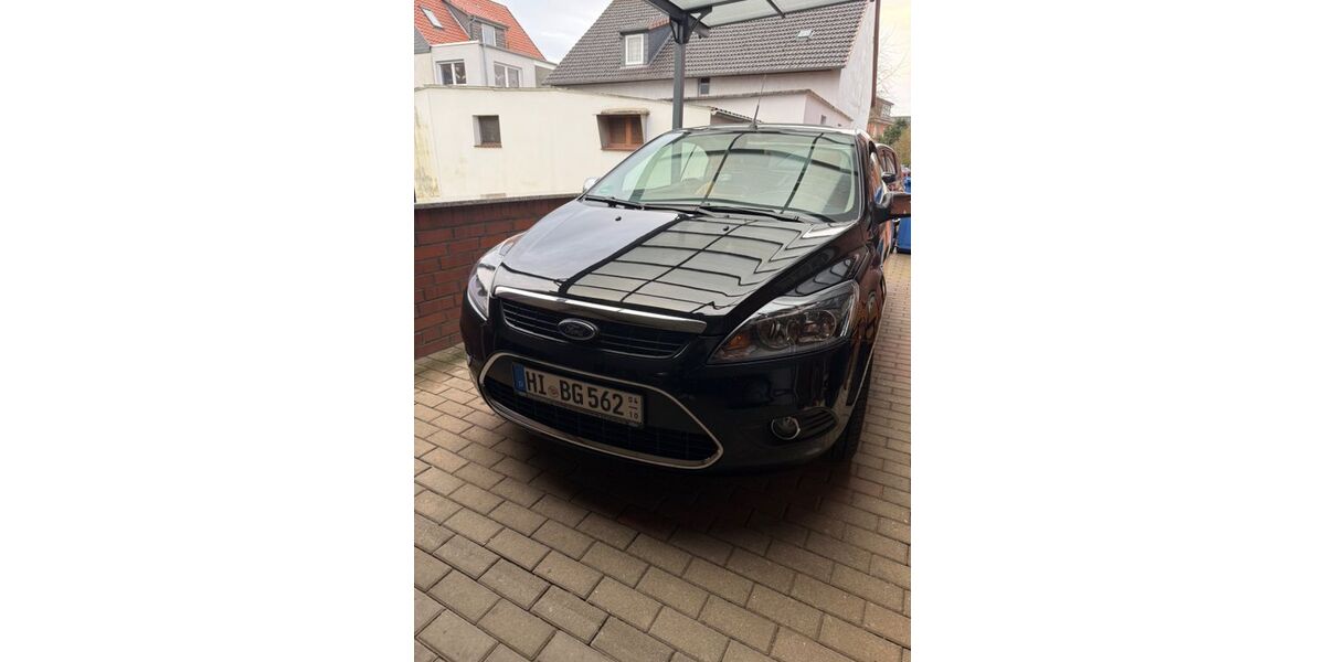 Ford Focus 42.375 km 7.800 &euro; Giesen 31180