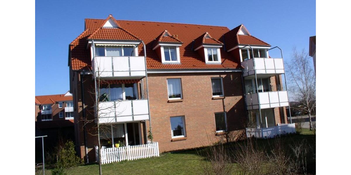 Etagenwohnung Waren (Müritz) - 2 Zimmer, 77 m&sup2;, 693&euro; | Angebot:25570102