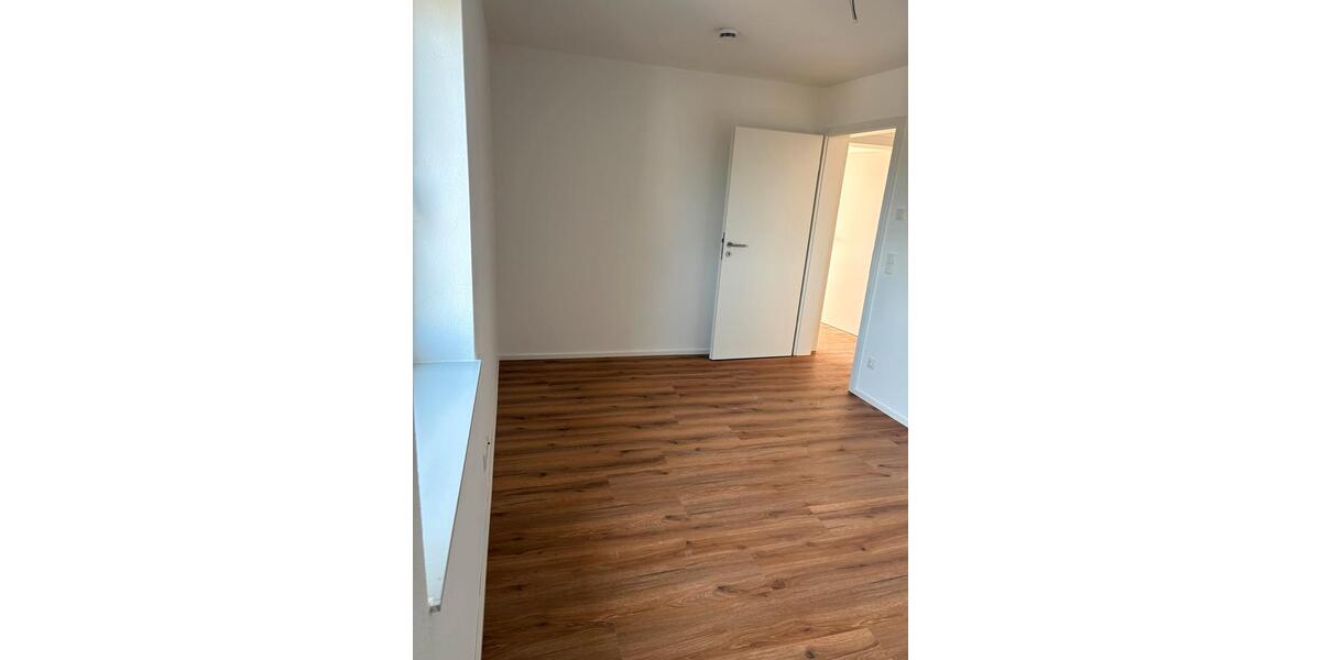 Etagenwohnung Landsberg am Lech Ellighofen - 4 Zimmer, 105 m&sup2;, 1.950&euro; | Angebot:26308515
