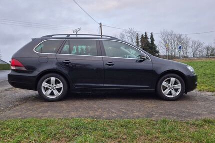 VW Golf 148.450 km 6.350 &euro; Much 53804