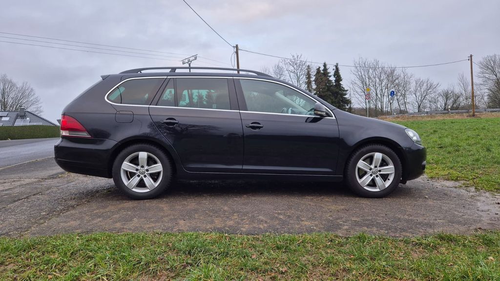 VW Golf 148.450 km 6.350 &euro; Much 53804