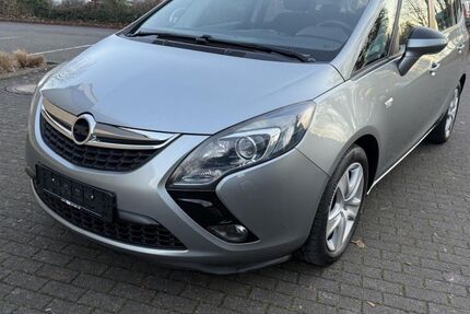 Opel Zafira 112.000 km 7.999 € Paderborn 33100