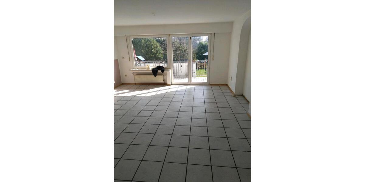 Etagenwohnung Wickede (Ruhr) - 4 Zimmer, 105 m&sup2;, 750&euro; | Angebot:25417013