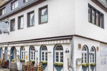 Bistro und 3-Zimmerwohnung im Herzen von Bad Hoenningen 3 zimmer